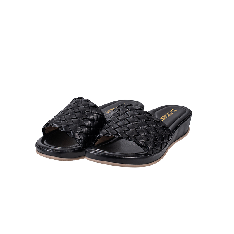 LCS8003 Women Full Strap slip on with Arch Support