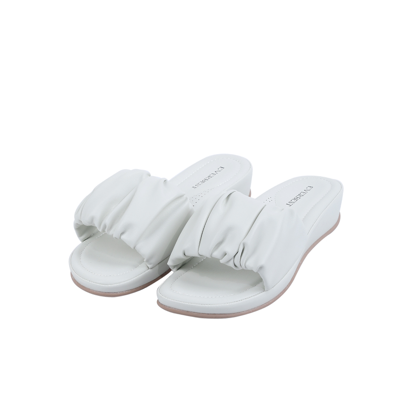 LCS8008 Easy Slip On Sandals