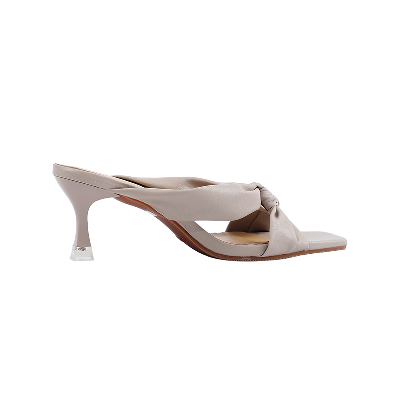 LY8032 Easy Slip on kitten heels
