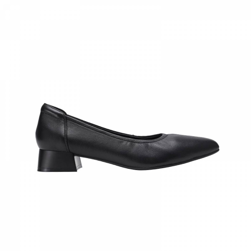 LY8043 Leather Classic Pumps